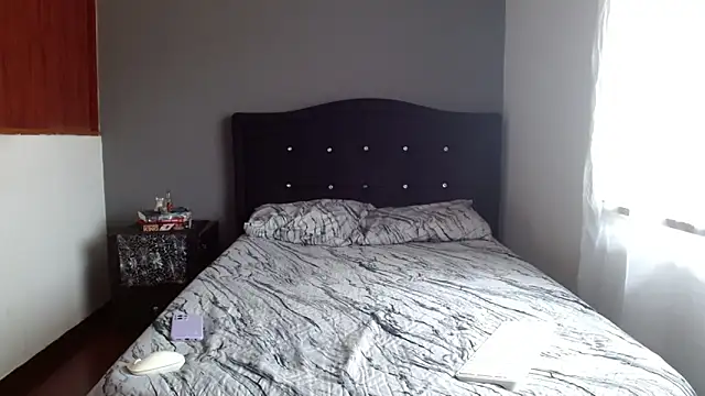 Snapshot of Emilia_1995 chatting on 09/10/25, 03:55 Emilia 1995 online show from 09/10/25, 03:55