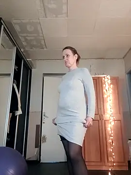 Evelina cute online show from 04/04/26, 03:29