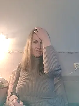 Evelina cute online show from 12/02/25, 01:02