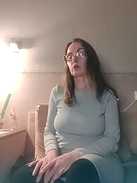 Evelina cute online show from 03/13/26, 04:45