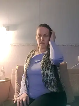 Evelina cute online show from 12/15/25, 01:28