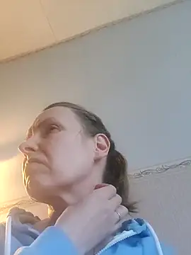 Evelina cute online show from 12/16/25, 11:14