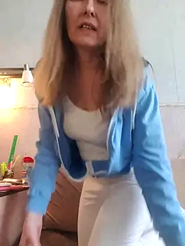 Evelina cute online show from 03/03/26, 09:27