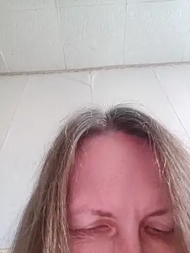 Evelina cute online show from 10/01/25, 10:09