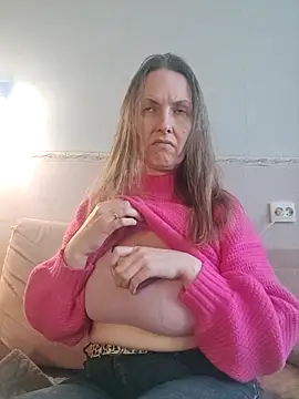 Evelina cute online show from 03/12/25, 09:12