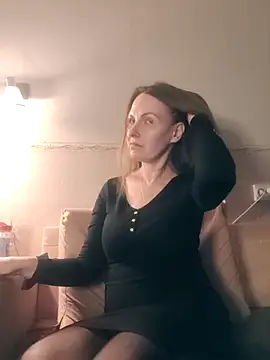 Evelina cute online show from 03/15/26, 06:04