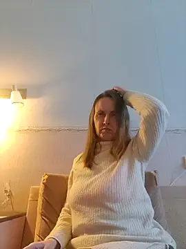 Evelina cute online show from 02/17/26, 02:25