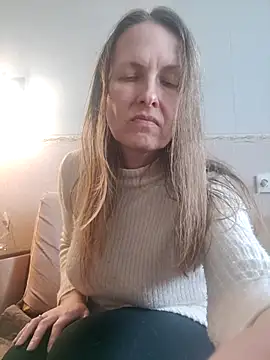 Evelina cute online show from 03/10/25, 12:06