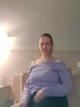 Evelina cute online show from 10/28/25, 06:07