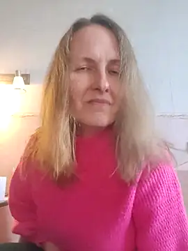 Evelina cute online show from 10/16/25, 09:17