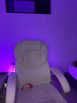 nyna 1 online show from 04/02/26, 01:57