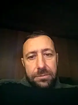 Snapshot of steolo84 chatting on 11/20/25, 10:09 steolo84 online show from 11/20/25, 10:09