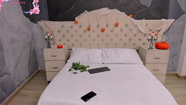 AmberGreyy  online show from 10/24/25, 05:34