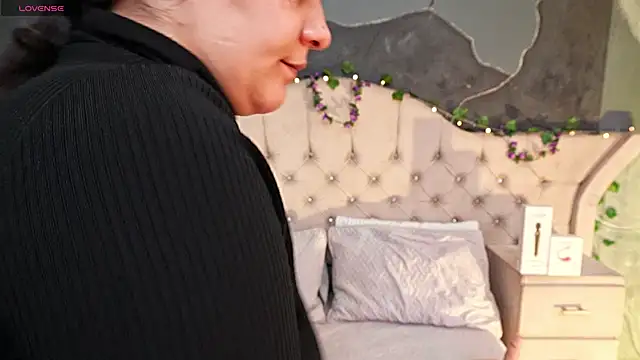 AmberGreyy  online show from 03/03/26, 04:58