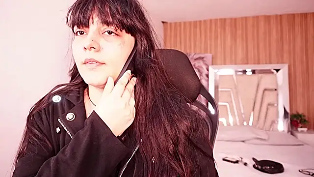 AmberGreyy  online show from 05/25/26, 06:17
