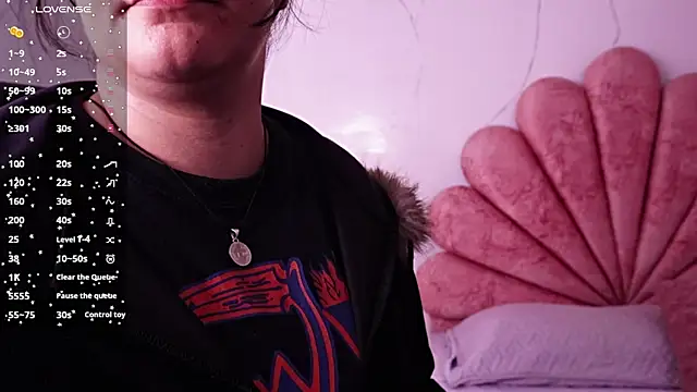 AmberGreyy  online show from 05/13/26, 04:58