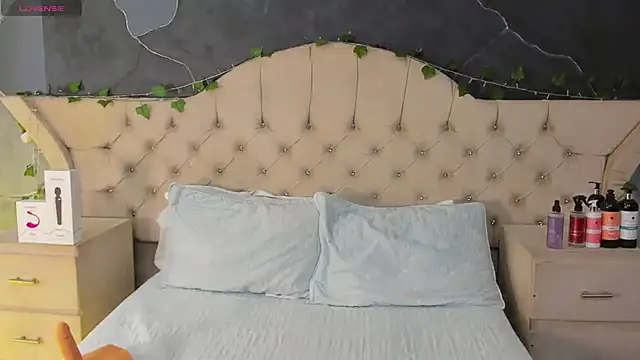 AmberGreyy  online show from 01/16/26, 06:01