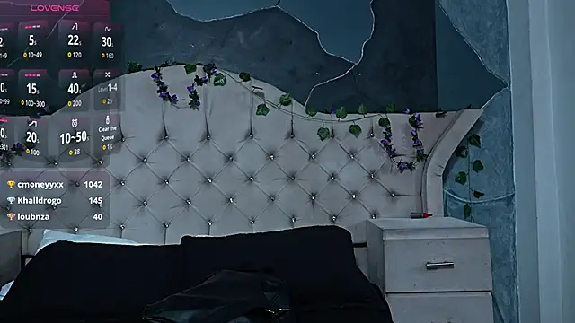 AmberGreyy  online show from 04/09/26, 05:08