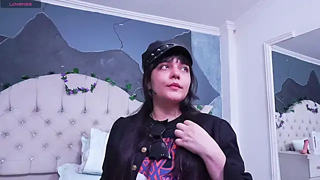 AmberGreyy  online show from 05/03/26, 05:16