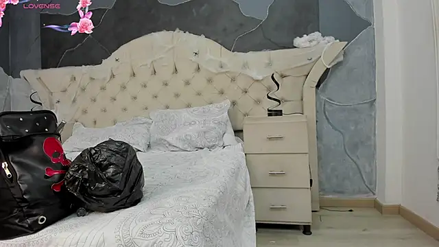 AmberGreyy  online show from 10/12/25, 12:50