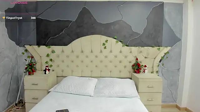 AmberGreyy  online show from 12/22/25, 06:08