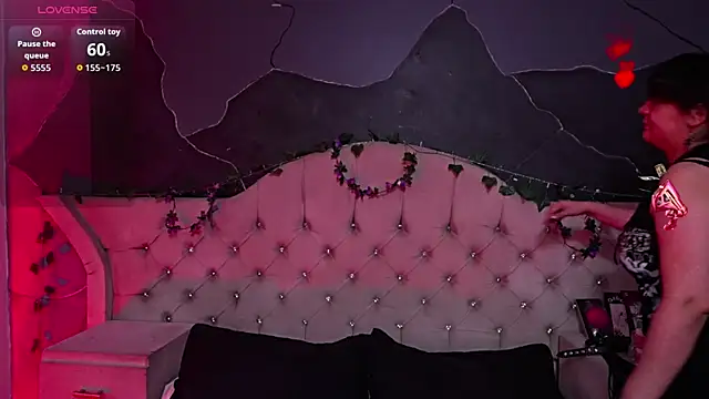 AmberGreyy  online show from 04/08/26, 05:14