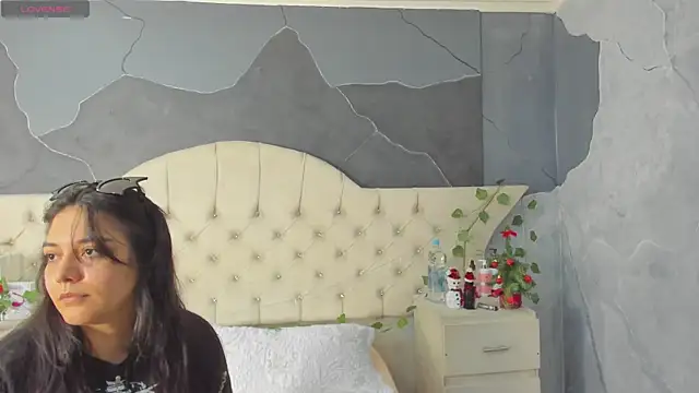 AmberGreyy  online show from 12/19/25, 05:26