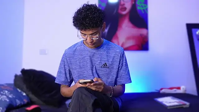 harrytwink18 online show from 12/30/24, 01:25