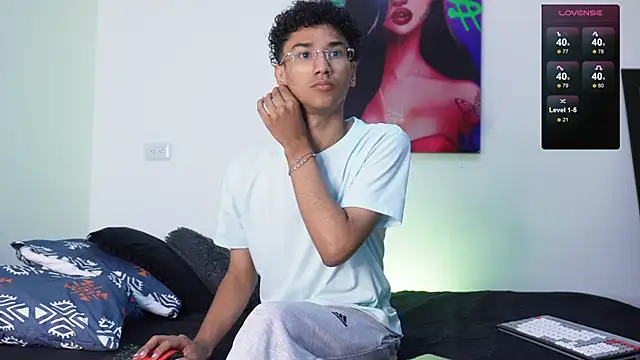 harrytwink18 online show from 01/07/25, 01:24