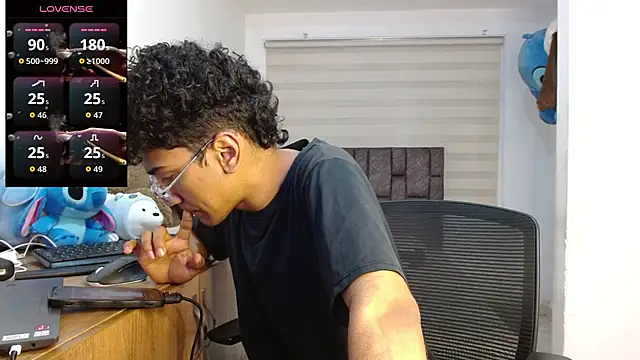 harrytwink18 online show from 09/11/25, 05:46