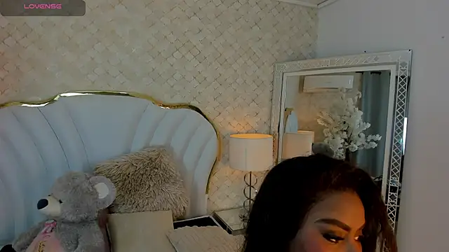 IsabellaBromsS online show from 11/14/25, 10:24