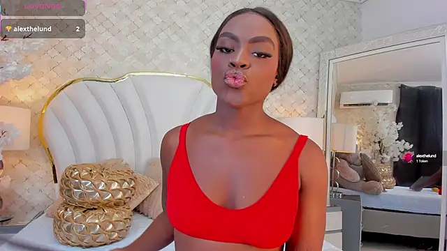 IsabellaBromsS online show from 10/06/25, 10:10