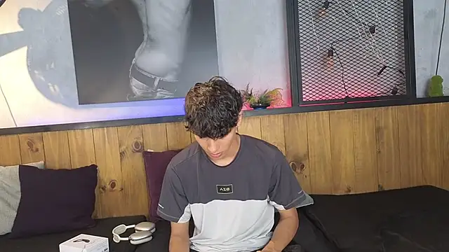 andrewortix online show from 02/26/26, 04:12