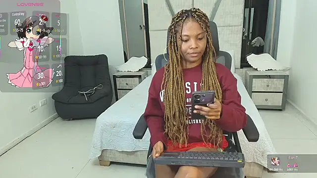 Snapshot of TifannyTaylor_ chatting on 03/17/25, 04:01 TifannyTaylor  online show from 03/17/25, 04:01