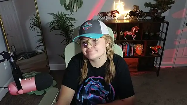 rodeobrii online show from 11/04/25, 03:21