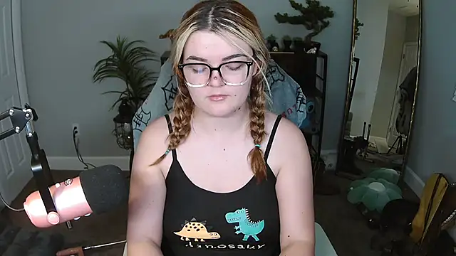 rodeobrii online show from 02/15/26, 03:40