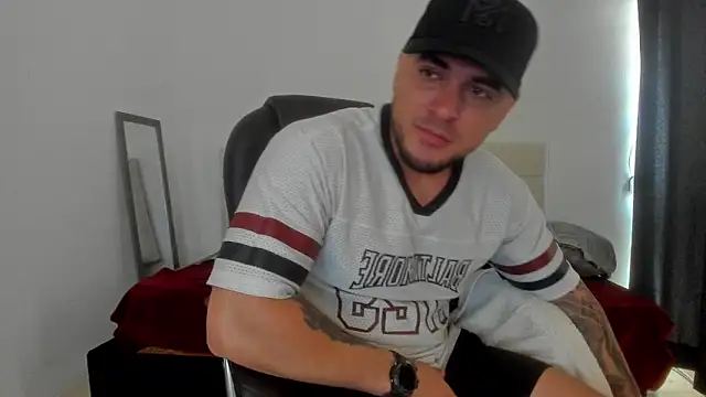 Teilor Creed online show from 10/28/25, 07:35