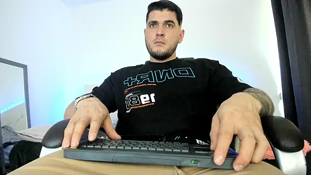 Teilor Creed online show from 12/20/25, 07:06