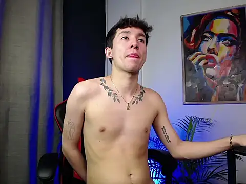 Snapshot of SebasstianGrand chatting on 02/22/25, 03:01 SebasstianGrand online show from 02/22/25, 03:01