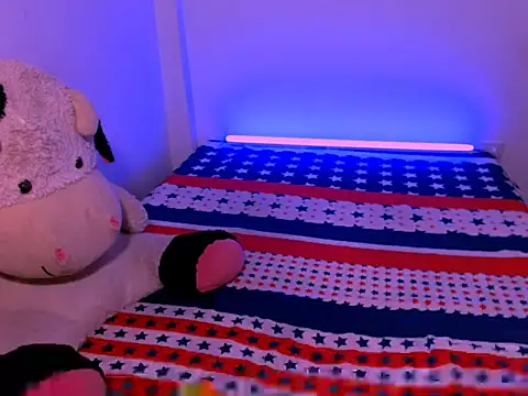 ladypussy69 online show from 11/12/25, 02:15