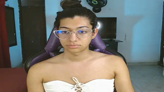 engielphoenis14 online show from 03/13/26, 11:10