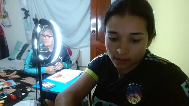 clayre and jill online show from 02/05/26, 06:15