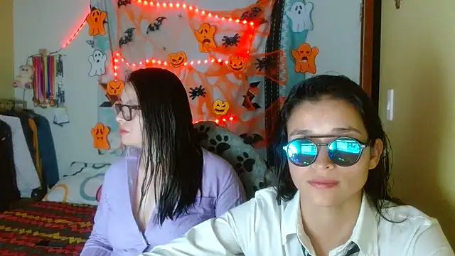 clayre and jill online show from 10/25/25, 04:55