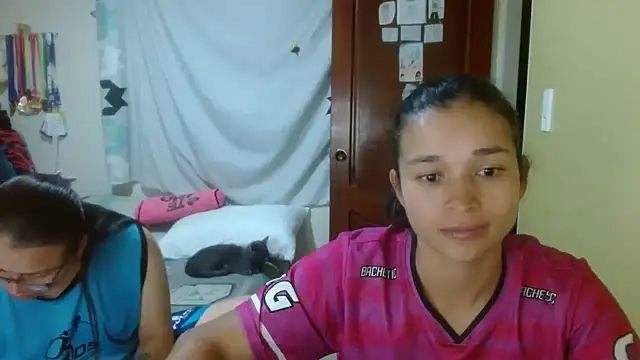 clayre and jill online show from 03/22/26, 03:43