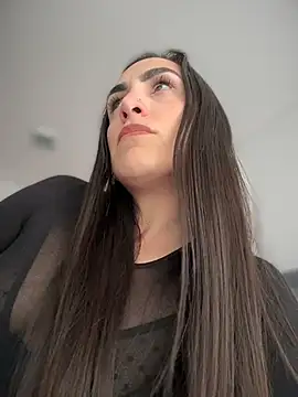 alessandra-a online show from 10/27/25, 08:32