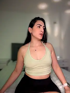 alessandra-a online show from 05/12/26, 11:00