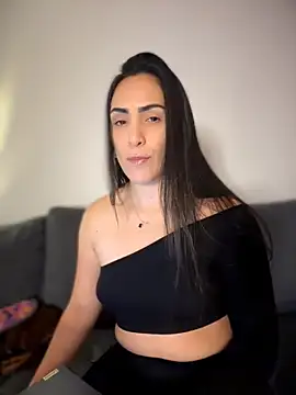 alessandra-a online show from 05/25/26, 03:50