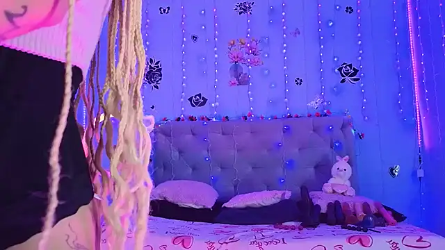 Snapshot of gabbiefoxthx chatting on 01/27/25, 06:19 gabbiefoxthx online show from 01/27/25, 06:19