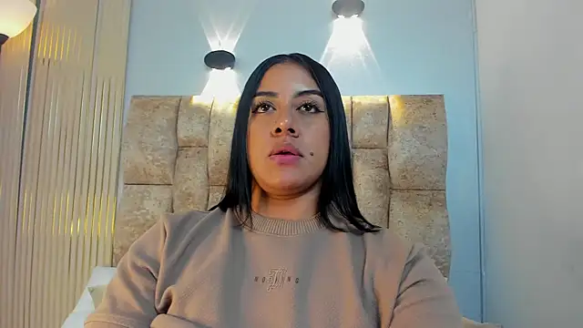 amatista  smith online show from 09/08/25, 09:03