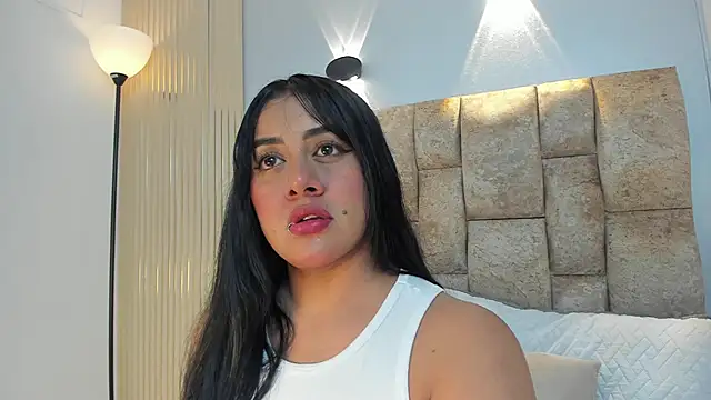 amatista  smith online show from 10/21/25, 08:30